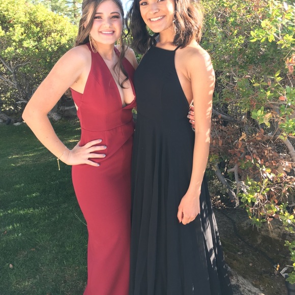 X REVOLVE ARIES MAXI Burgundy/Red Formal Dress! - Picture 6 of 8